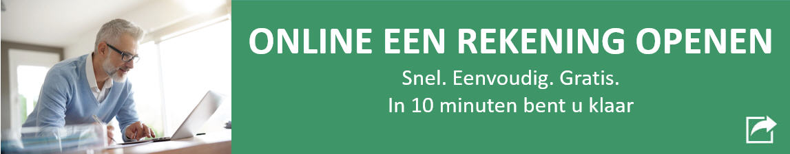 Belegger opent een rekening om te investeren in crypto.